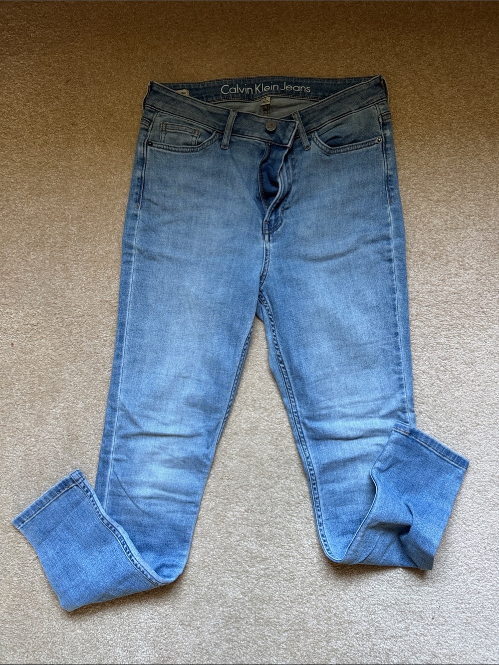 Calvin Klein Women’s Light Wash Skinny Jeans